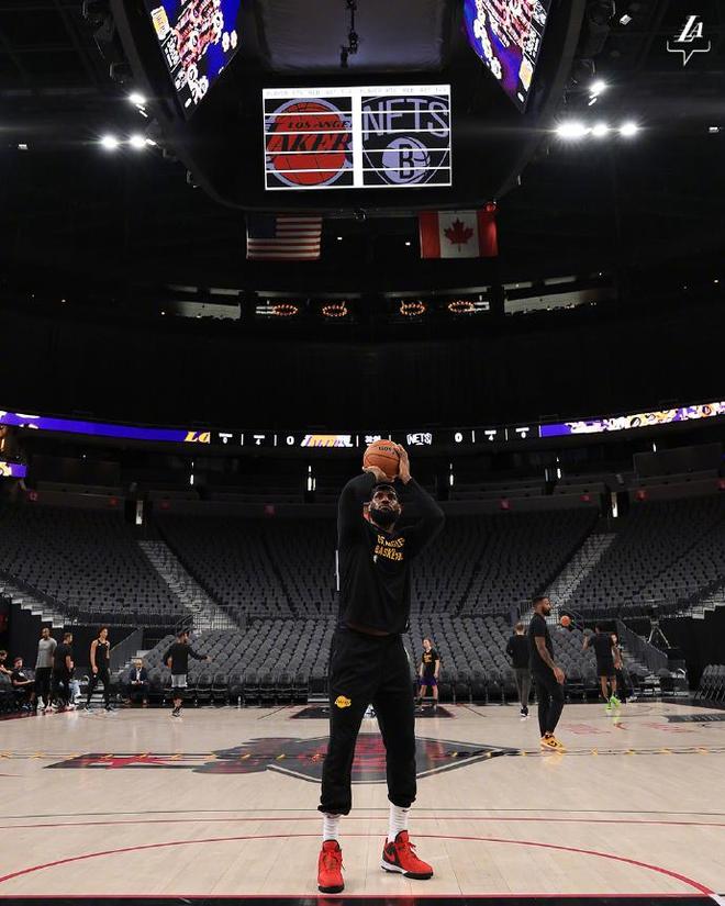 九游体育-包含穆雷在澳大利亚队比赛中挺进下一轮，高光表现引发热议！的词条