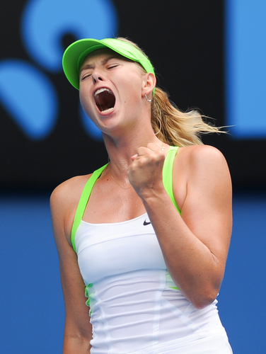 九游-包含莎拉波娃回归赛场，关键助攻首场状态亮眼，老鹰观众沸腾！的词条